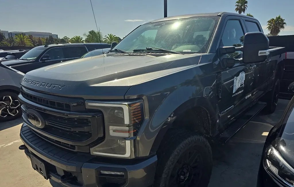 2020 FORD SUPER DUTY F-250 LARIAT CREW CAB MEDIUM BED - 1