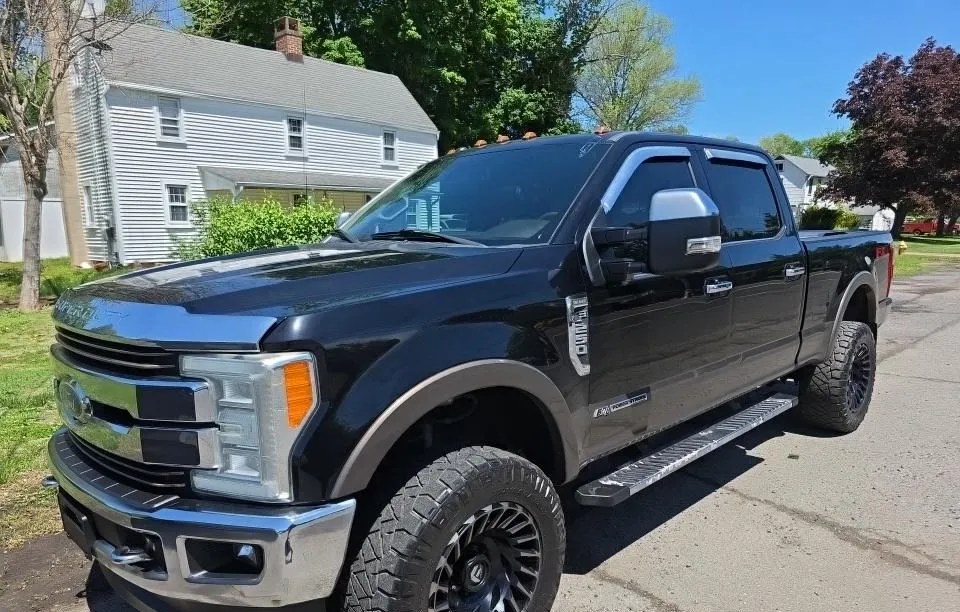 2017 FORD SUPER DUTY F-250 KING RANCH CREW CAB MEDIUM BED - 1