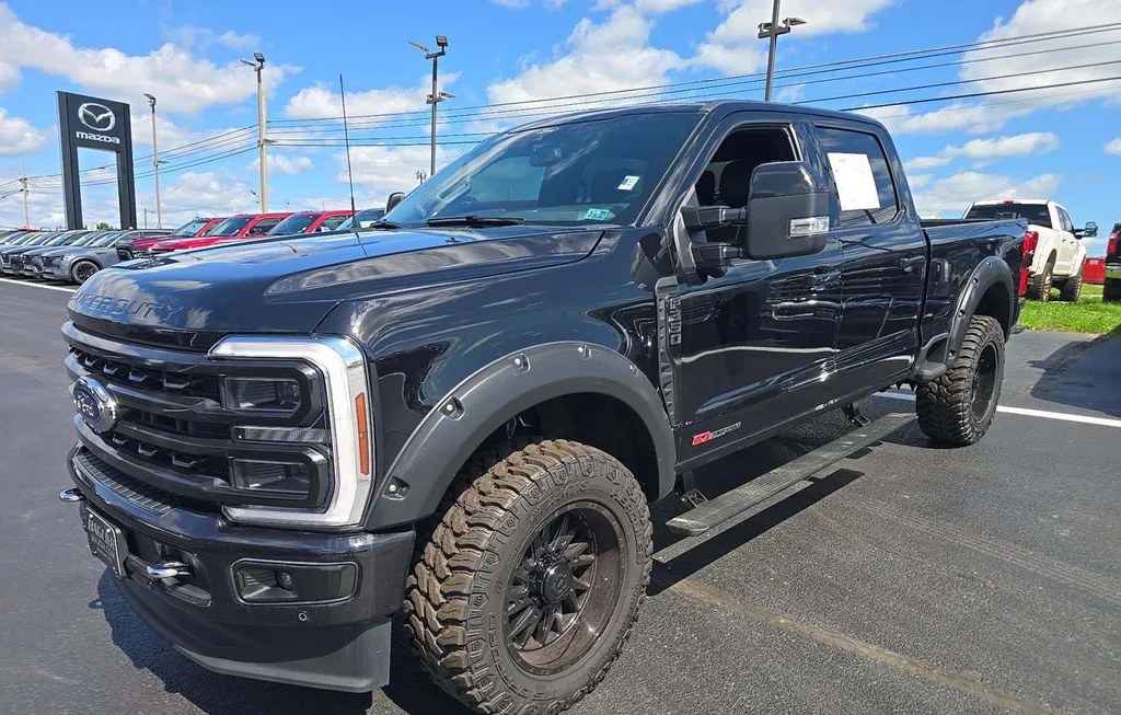 2024 FORD SUPER DUTY F-350 PLATINUM CREW CAB MEDIUM BED - 1