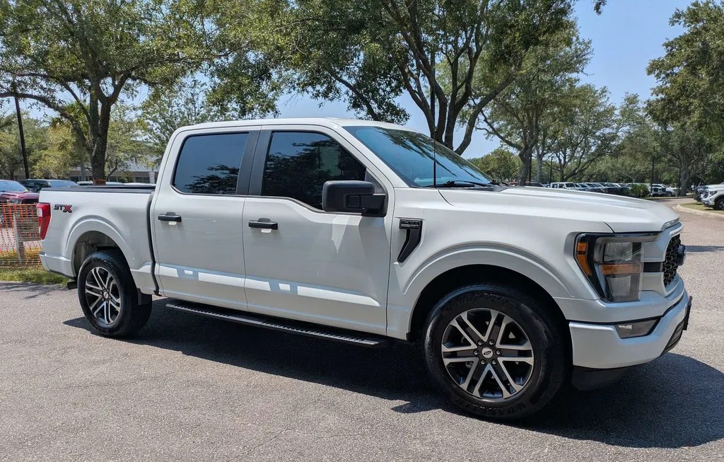 2023 FORD F-150 XL CREW CAB SHORT BED - 1
