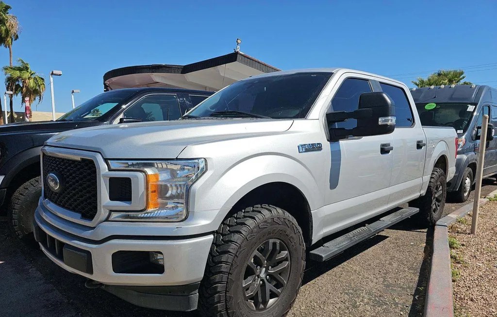 2019 FORD F-150 XL CREW CAB SHORT BED - 1