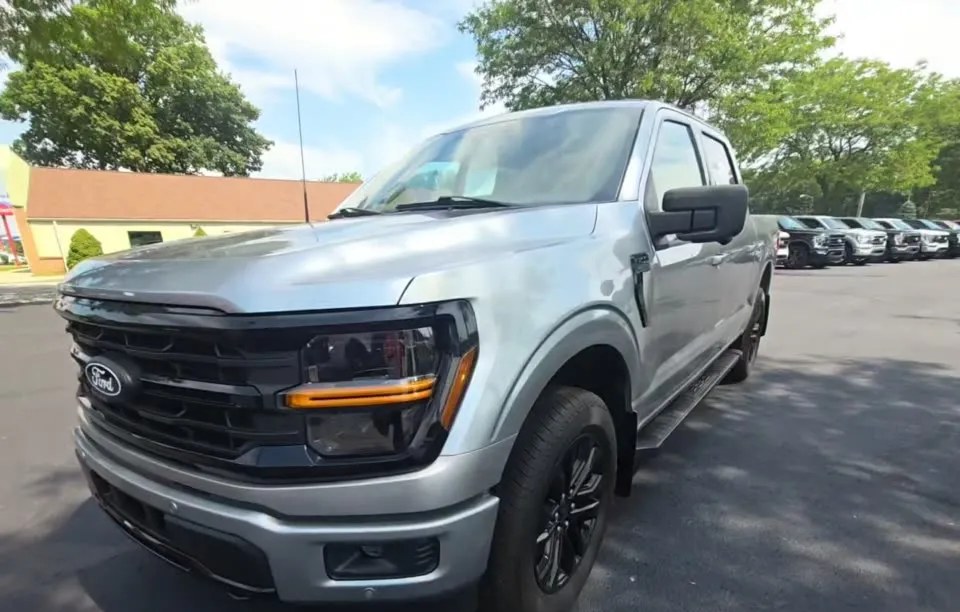 2024 FORD F-150 XLT CREW CAB SHORT BED - 1