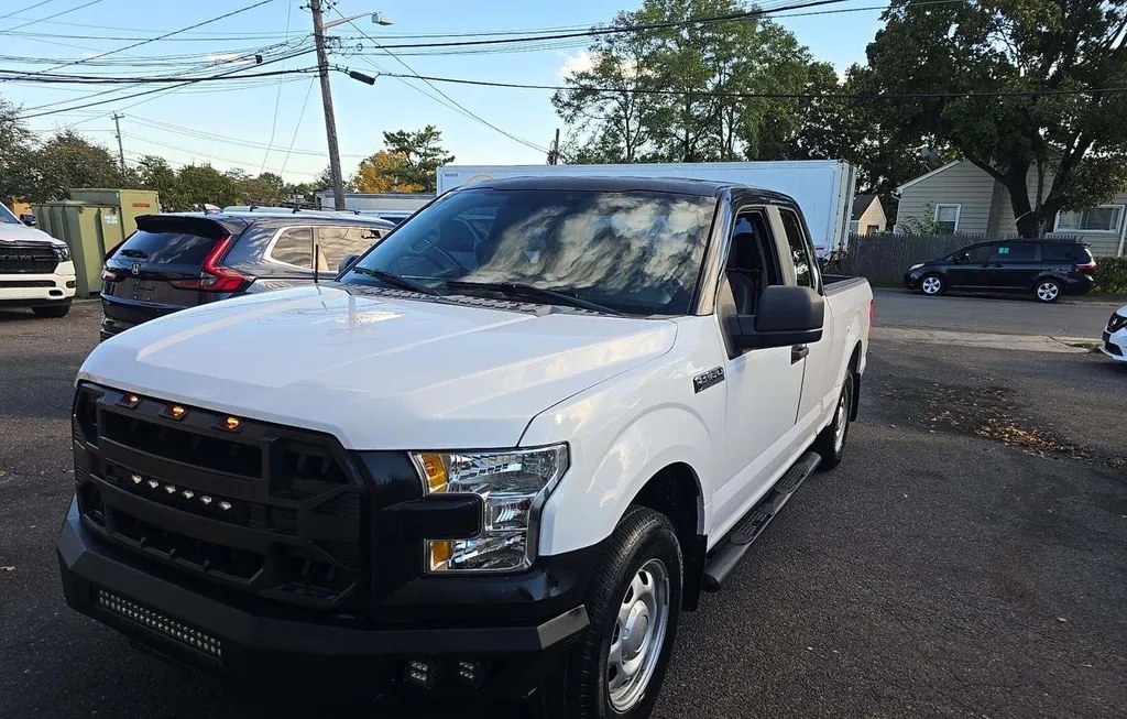 2017 FORD F-150 XL EXTENDED CAB MEDIUM BED W/REAR DOORS - 1