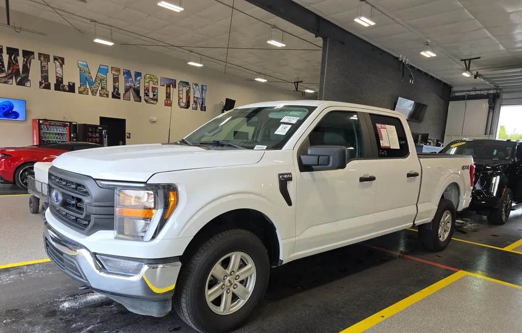 2023 FORD F-150 XL CREW CAB MEDIUM BED - 1