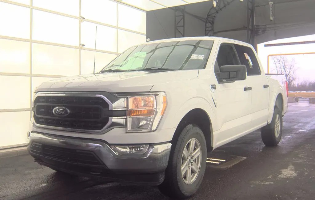 2021 FORD F-150 XLT CREW CAB SHORT BED - 1