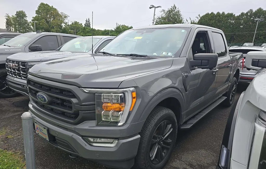 2021 FORD F-150 XLT CREW CAB SHORT BED - 1
