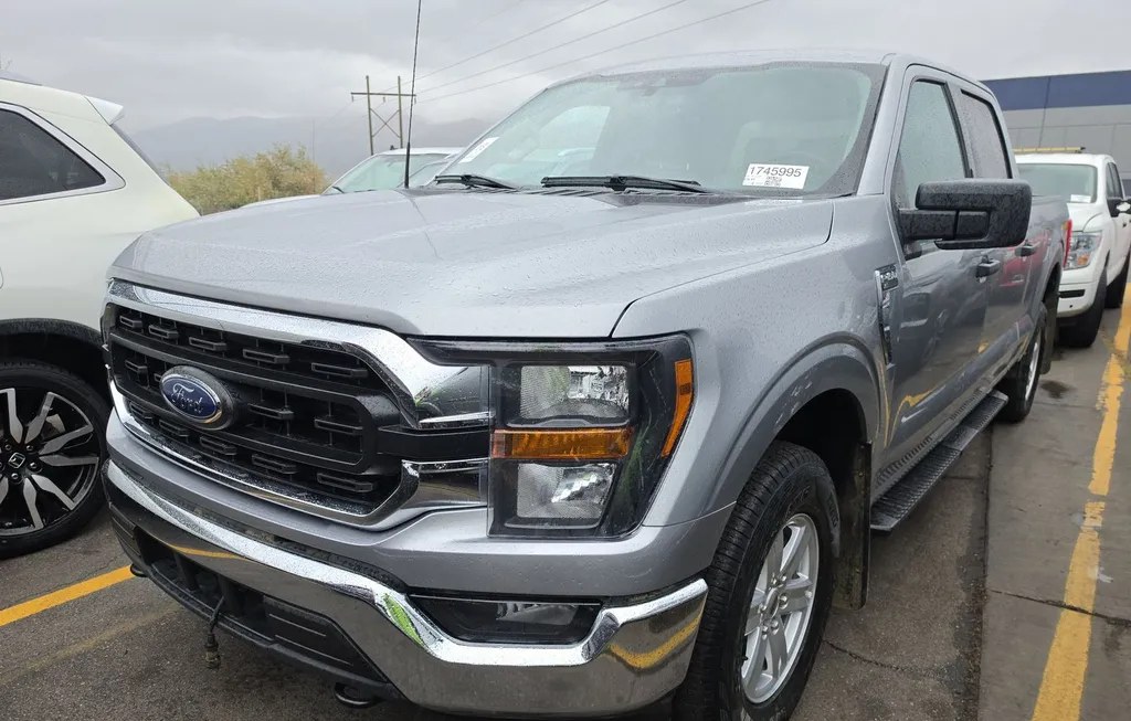 2023 FORD F-150 XLT CREW CAB MEDIUM BED - 1