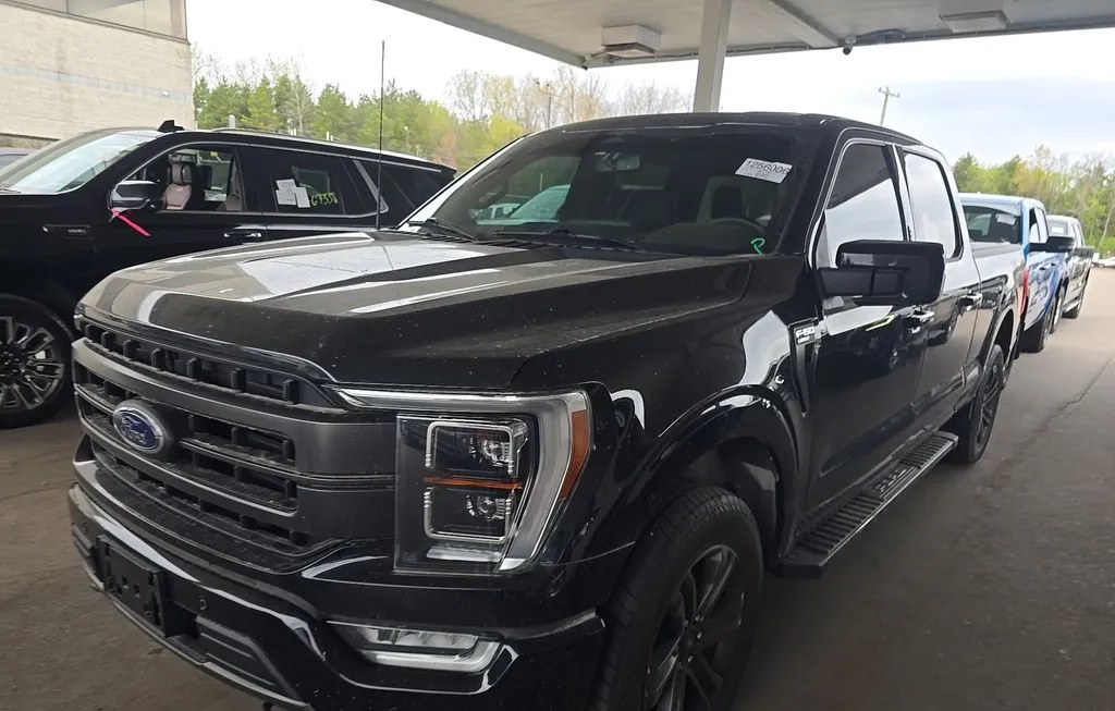 2023 FORD F-150 LARIAT CREW CAB MEDIUM BED - 1