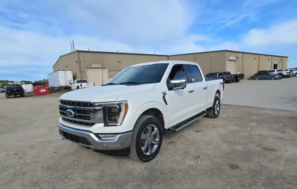 2023 FORD F-150 LARIAT CREW CAB MEDIUM BED - 1