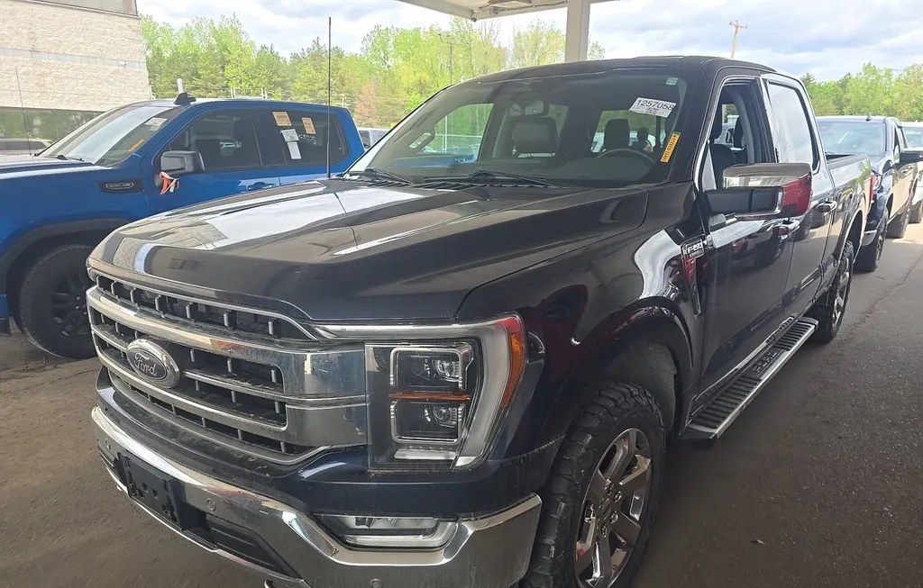 2023 FORD F-150 LARIAT CREW CAB MEDIUM BED - 1