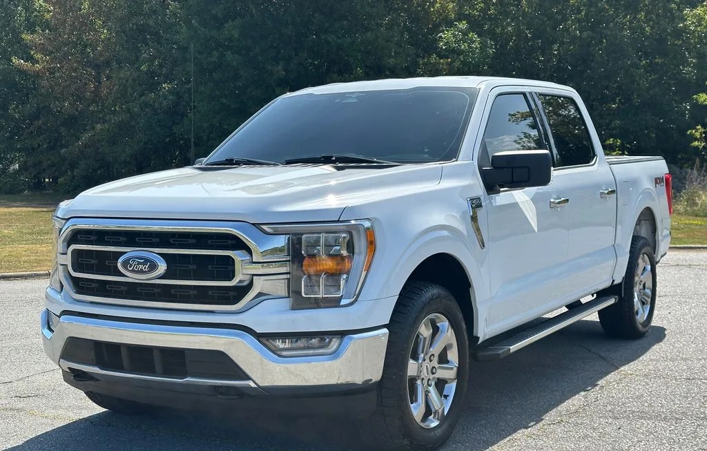2023 FORD F-150 XLT CREW CAB SHORT BED - 1