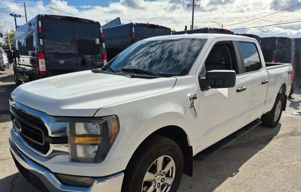 2023 FORD F-150 XLT CREW CAB MEDIUM BED - 1