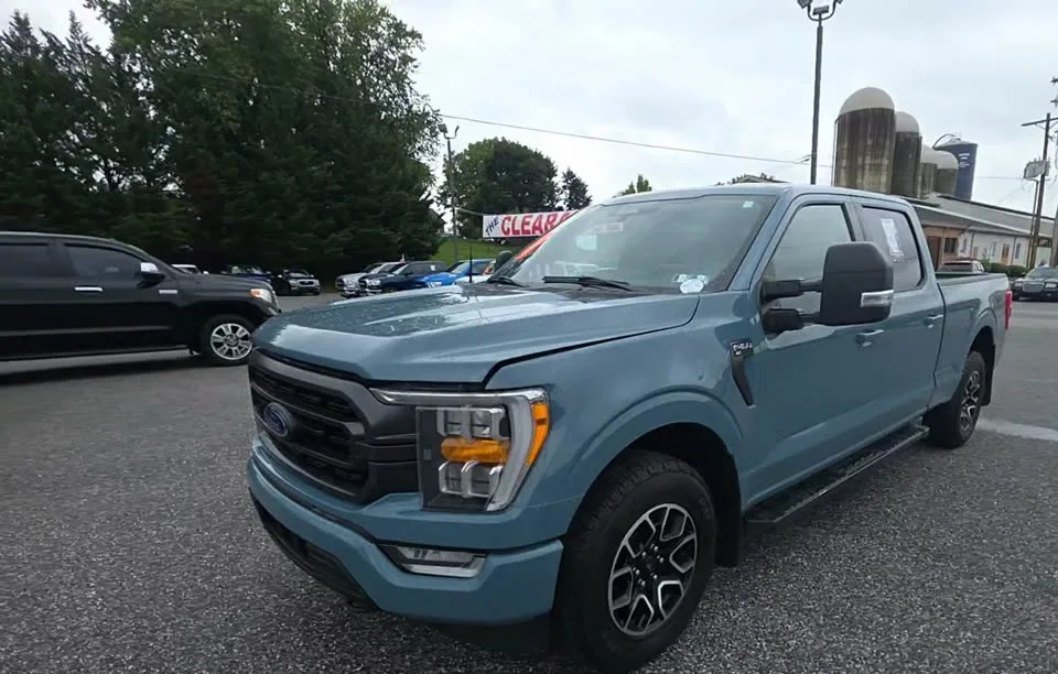 2023 FORD F-150 XLT CREW CAB MEDIUM BED - 1