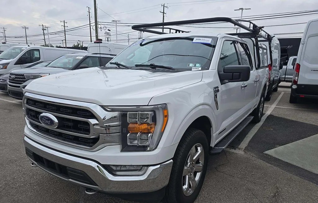2021 FORD F-150 HYBRID XLT CREW CAB MEDIUM BED - 1