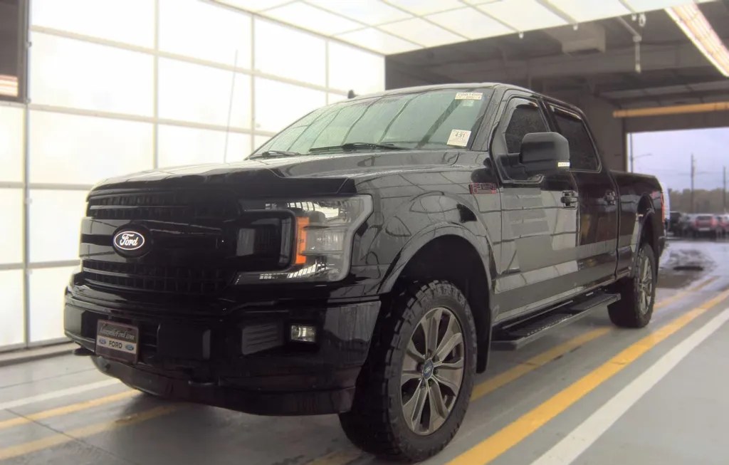2018 FORD F-150 XLT CREW CAB MEDIUM BED - 1