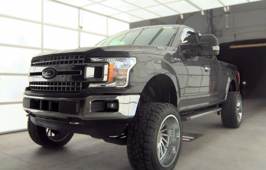 2018 FORD F-150 XLT EXTENDED CAB MEDIUM BED W/REAR DOORS - 1