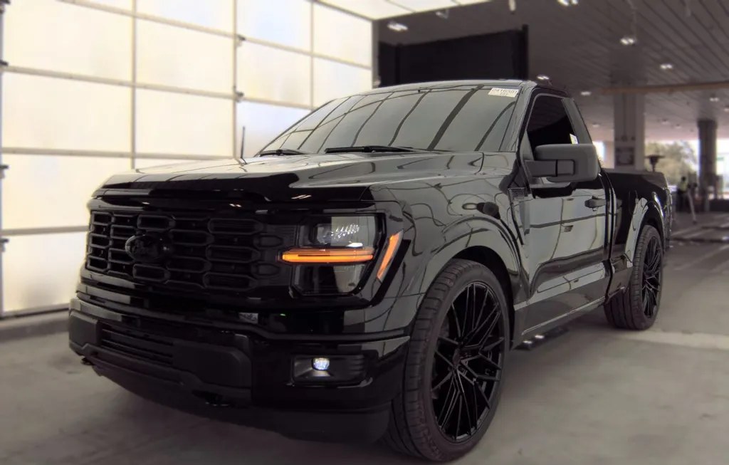 2025 FORD F-150 XL REGULAR CAB MEDIUM BED - 1