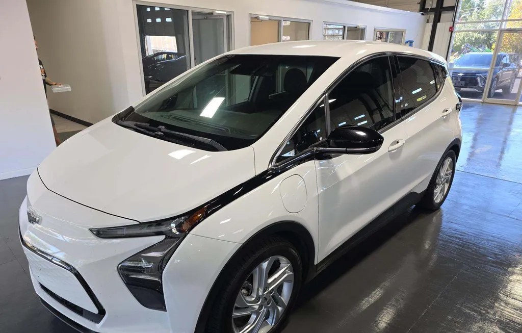 2023 CHEVROLET BOLT EV 1LT - 1