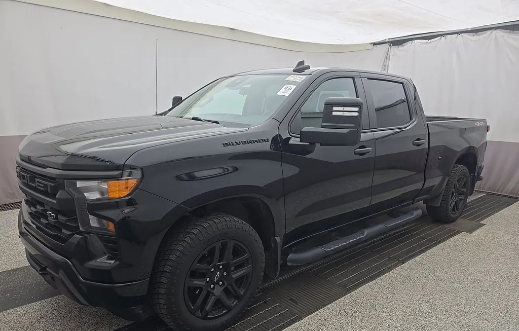 2023 CHEVROLET SILVERADO 1500 CUSTOM CREW CAB MEDIUM BED 1CX - 1