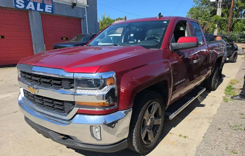 2018 CHEVROLET SILVERADO 1500 LT EXTENDED CAB MEDIUM BED 1LT - 1