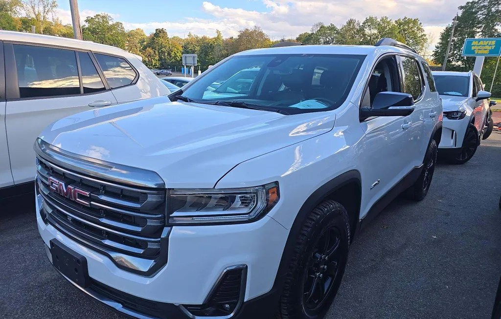 2023 GMC ACADIA AT4 4SB - 1