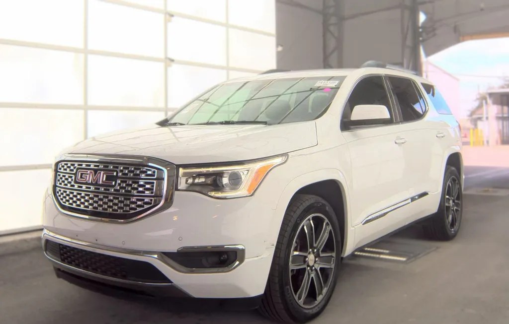 2019 GMC ACADIA DENALI 5SA - 1