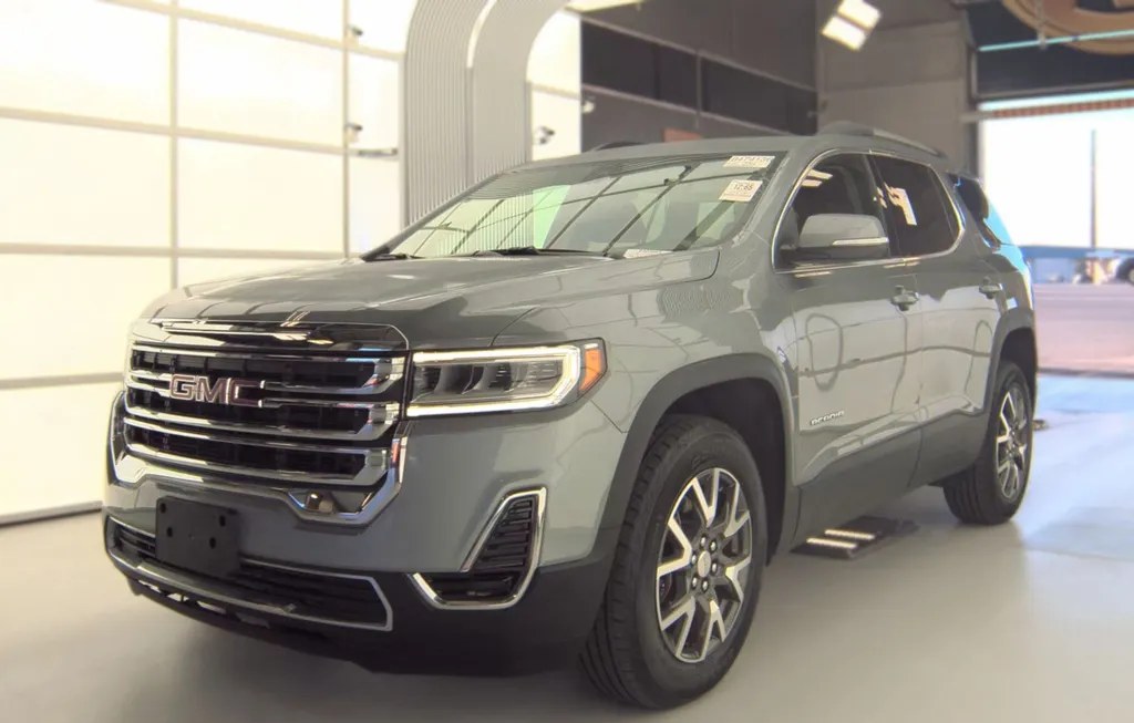 2023 GMC ACADIA SLE 3SA - 1