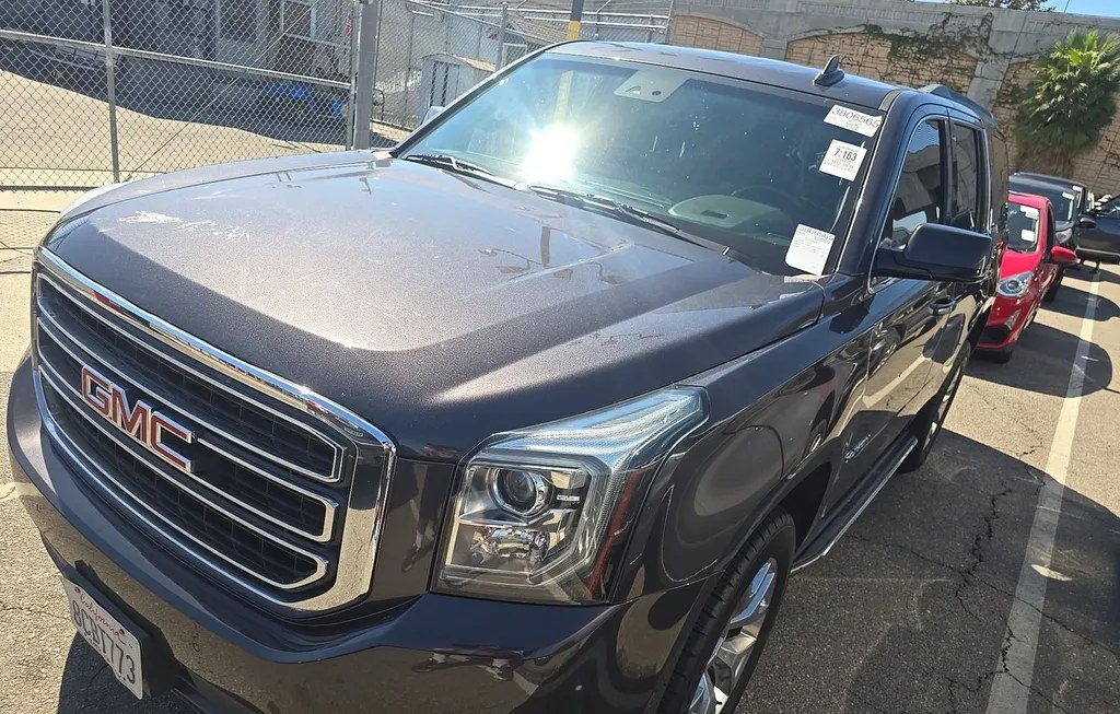 2018 GMC YUKON SLE 3SA - 1