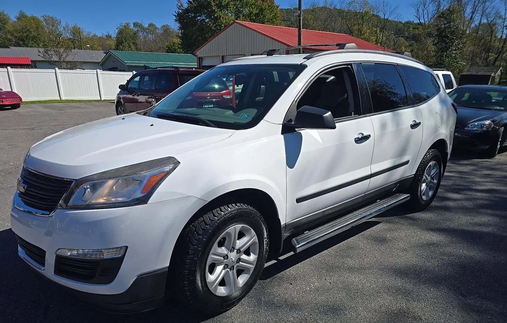 2017 CHEVROLET TRAVERSE LS 1LS - 1