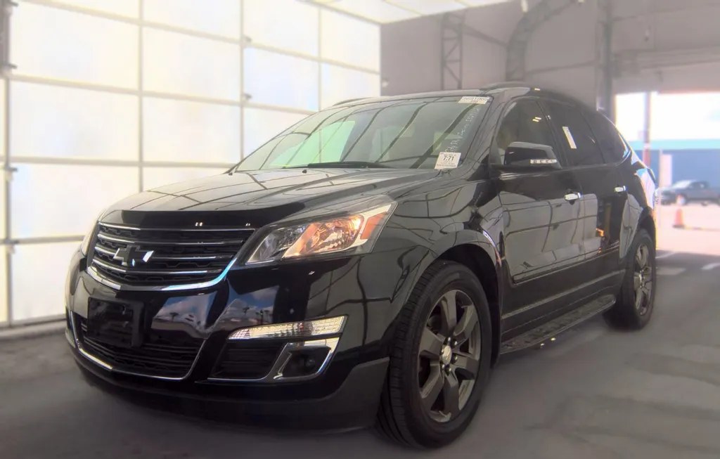 2017 CHEVROLET TRAVERSE LT 2LT - 1