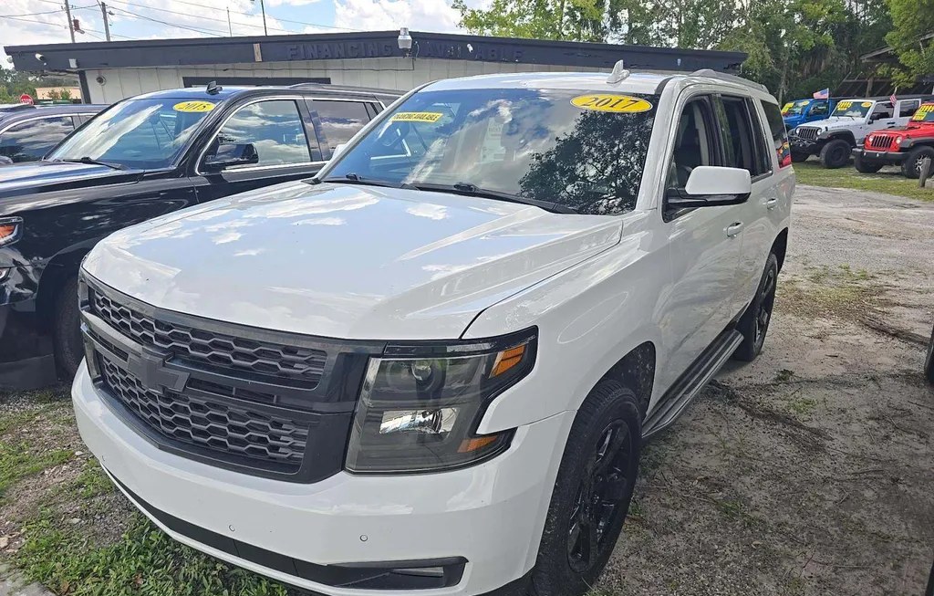 2017 CHEVROLET TAHOE LT 1LT - 1