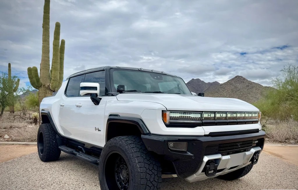 2023 GMC HUMMER EV PICKUP 3X CREW CAB SHORT BED - 1