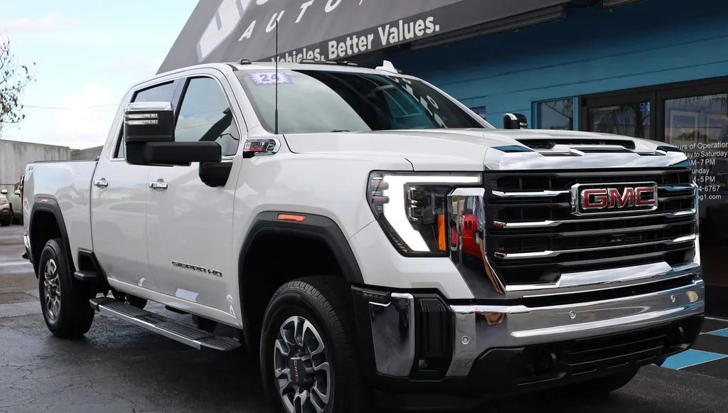 2024 GMC SIERRA 2500HD SLT CREW CAB MEDIUM BED 4SA - 1