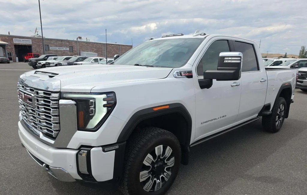 2024 GMC SIERRA 3500 DENALI HD CREW CAB MEDIUM BED - 1