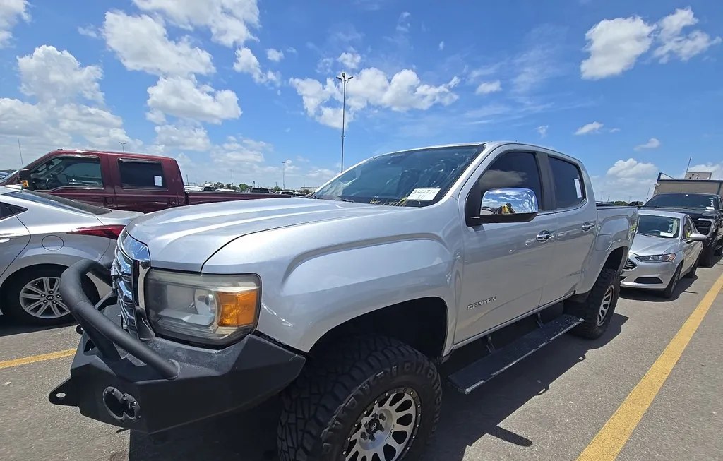 2017 GMC CANYON SLT CREW CAB MEDIUM BED 4LT - 1
