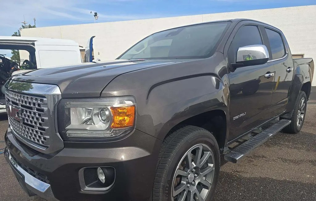 2019 GMC CANYON DENALI CREW CAB MEDIUM BED 4SD - 1