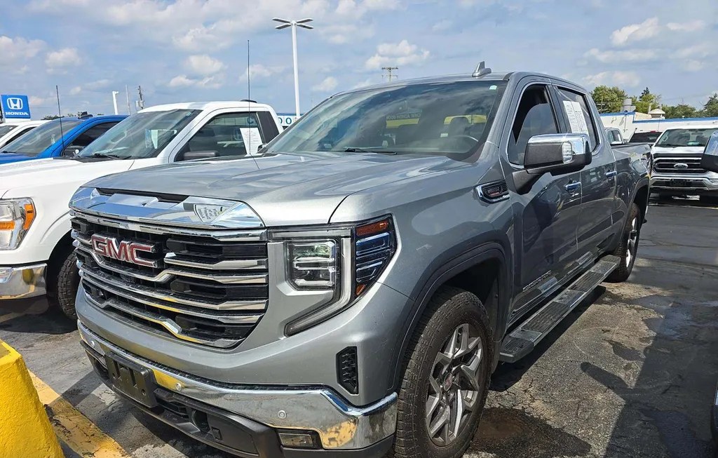 2025 GMC SIERRA 1500 SLT CREW CAB MEDIUM BED 4SA - 1