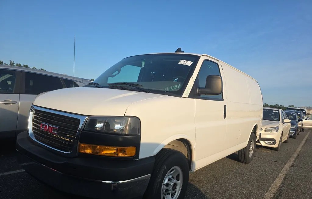 2025 GMC SAVANA 2500 CARGO VAN 1WT 135.0" WB - 1