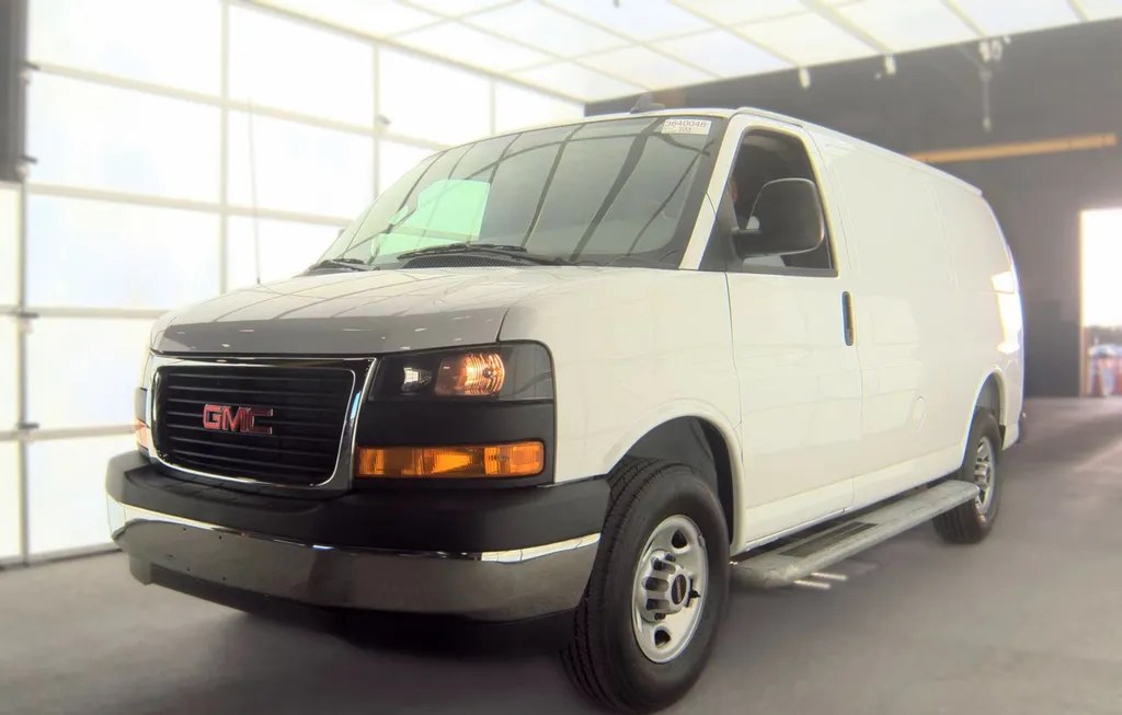 2025 GMC SAVANA 2500 CARGO VAN 1WT 135.0" WB - 1
