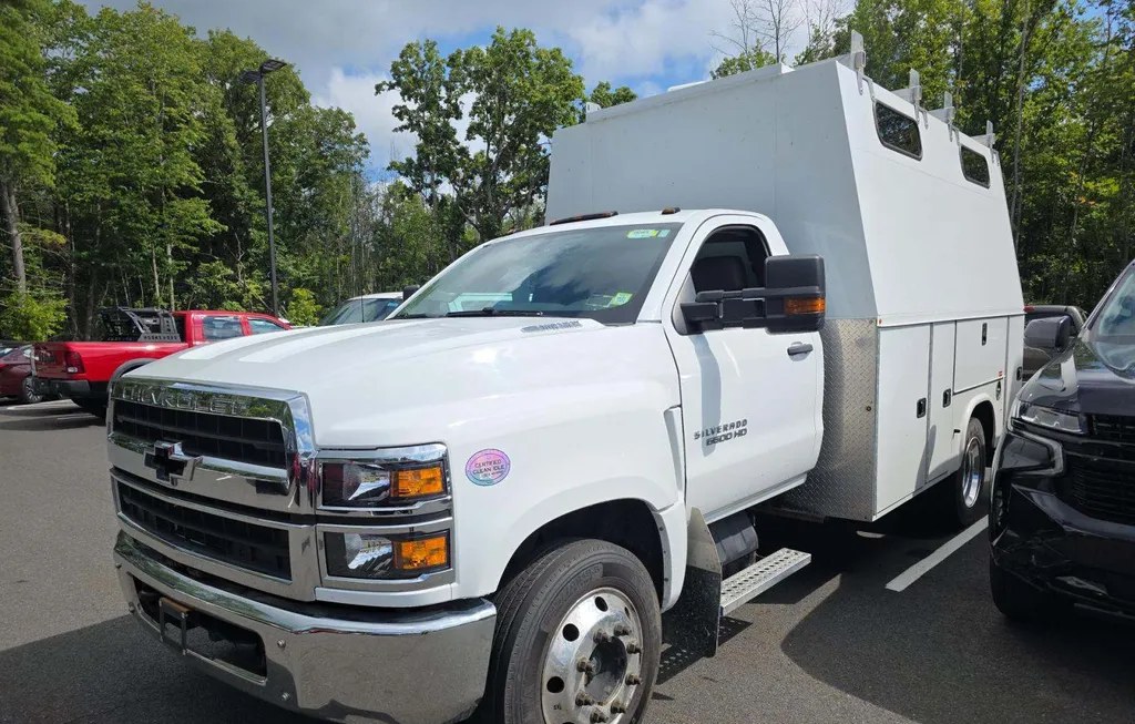 2021 CHEVROLET SILVERADO MEDIUM DUTY BASE - 1