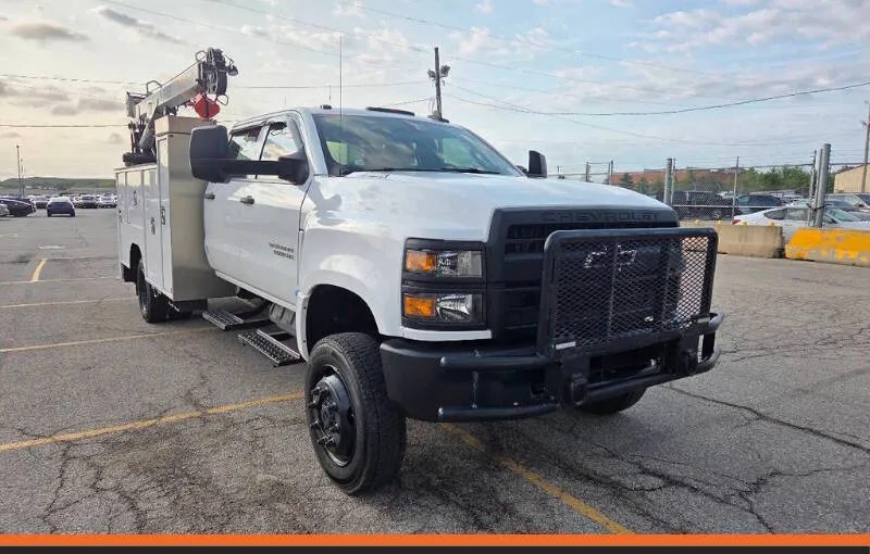 2022 CHEVROLET SILVERADO MEDIUM DUTY BASE - 1