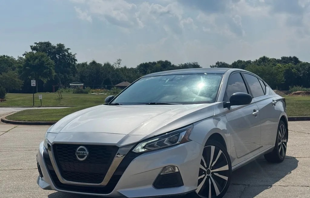 2019 NISSAN ALTIMA SR - 1