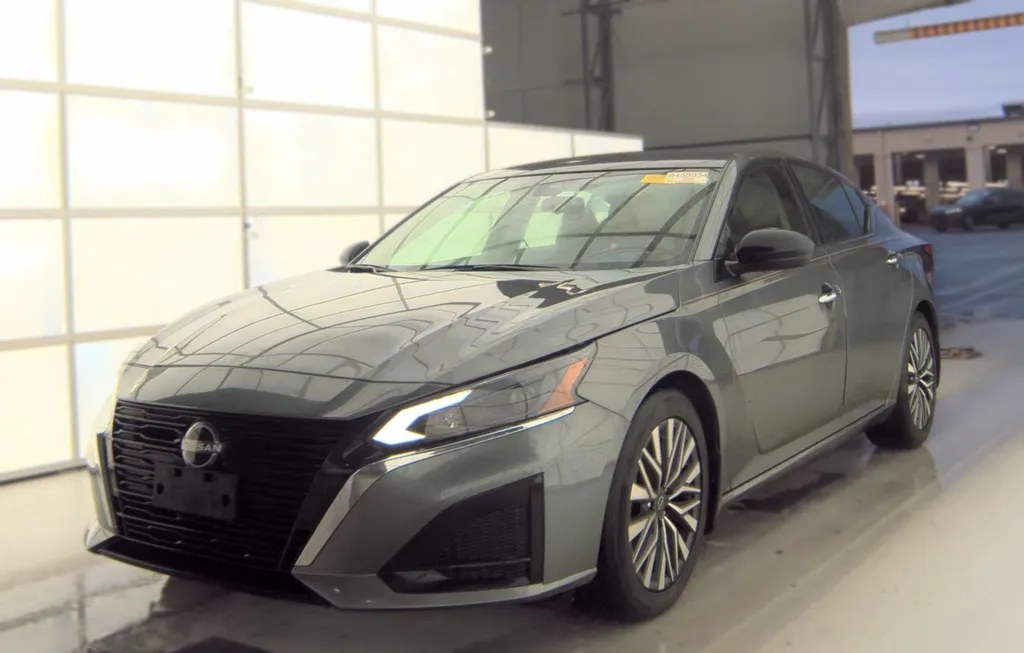 2024 NISSAN ALTIMA SV - 1