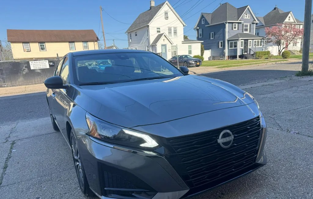 2025 NISSAN ALTIMA SV - 1
