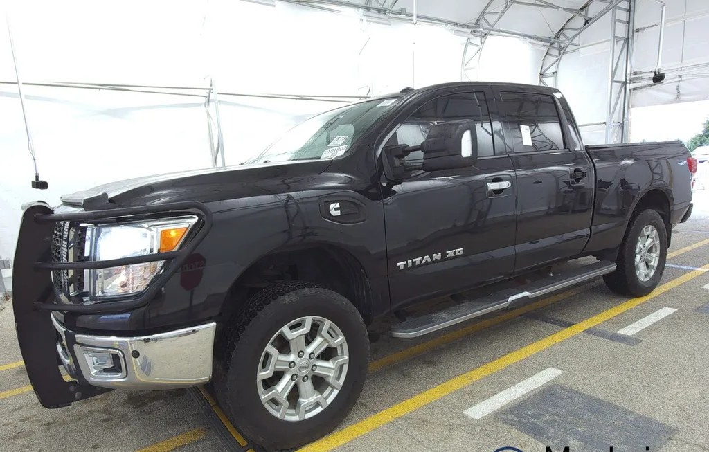 2017 NISSAN TITAN XD SV CREW CAB MEDIUM BED - 1
