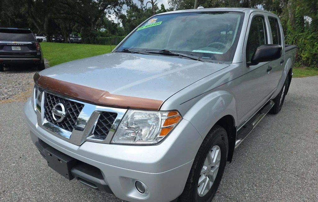 2017 NISSAN FRONTIER SV CREW CAB MEDIUM BED - 1