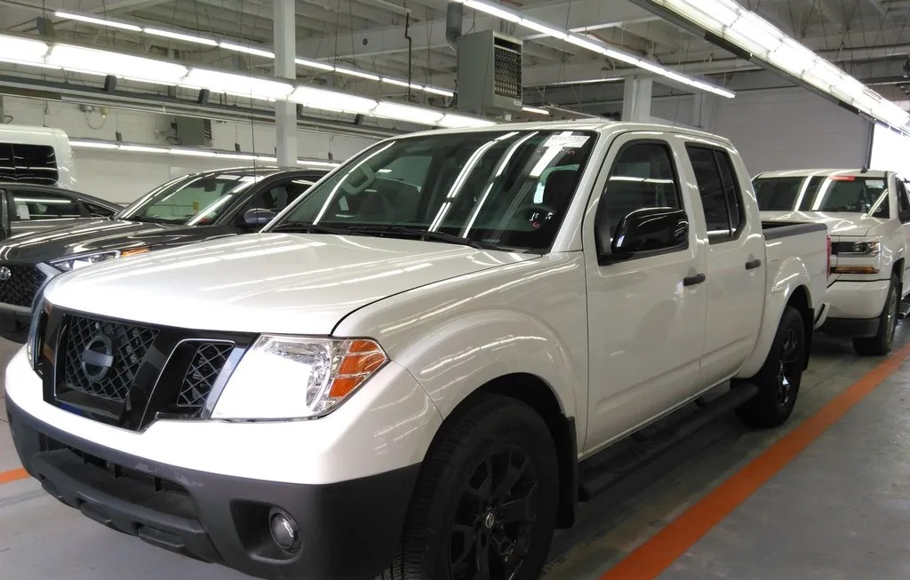 2020 NISSAN FRONTIER SV - 1