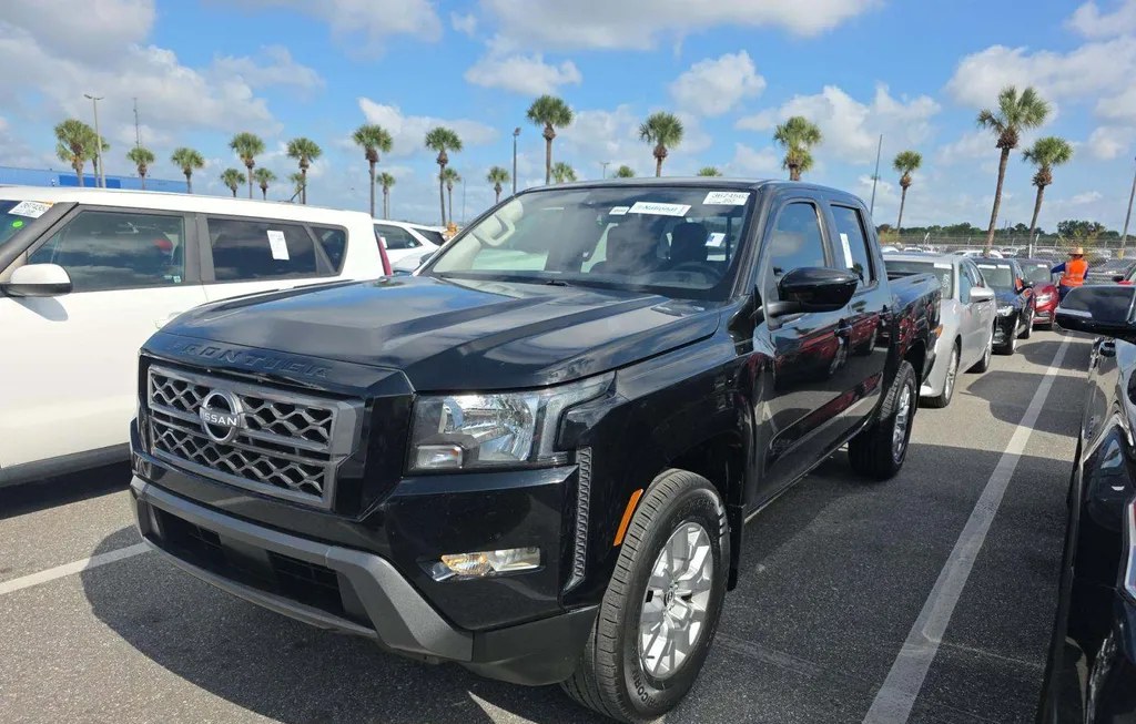 2022 NISSAN FRONTIER SV CREW CAB MEDIUM BED - 1