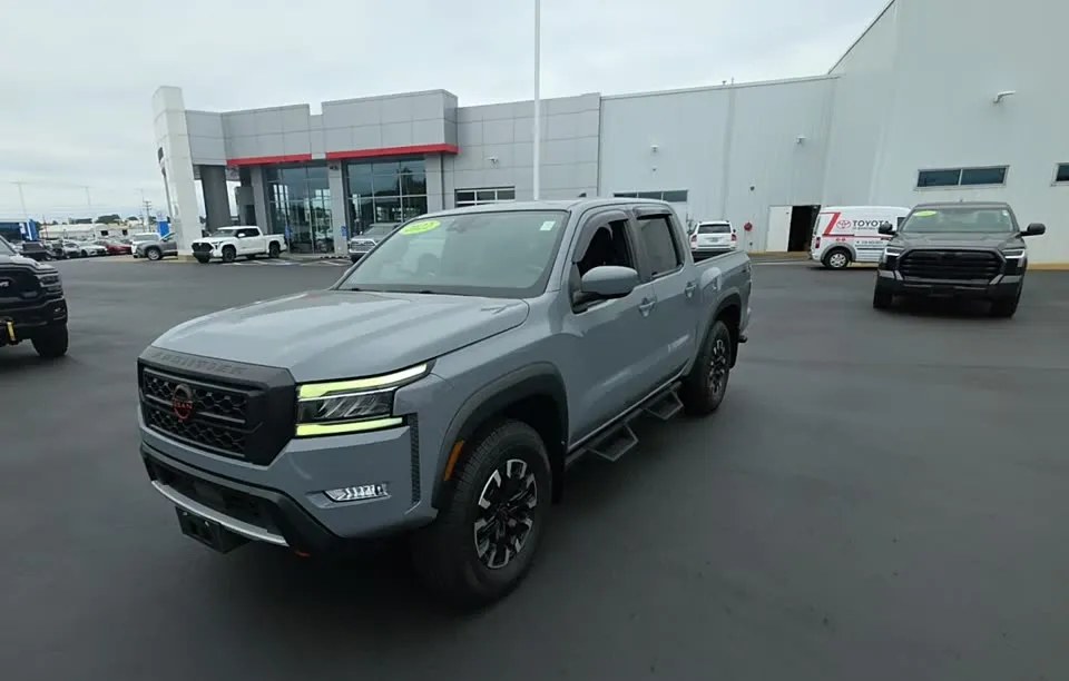 2022 NISSAN FRONTIER PRO-4X CREW CAB MEDIUM BED - 1