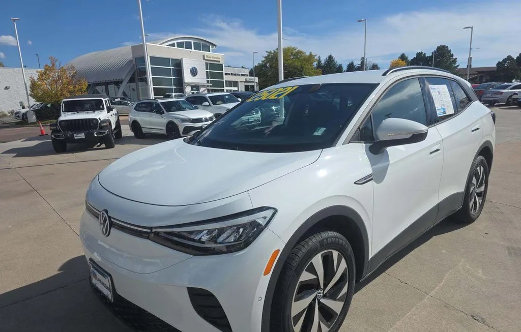 2023 VOLKSWAGEN ID.4 PRO - 1
